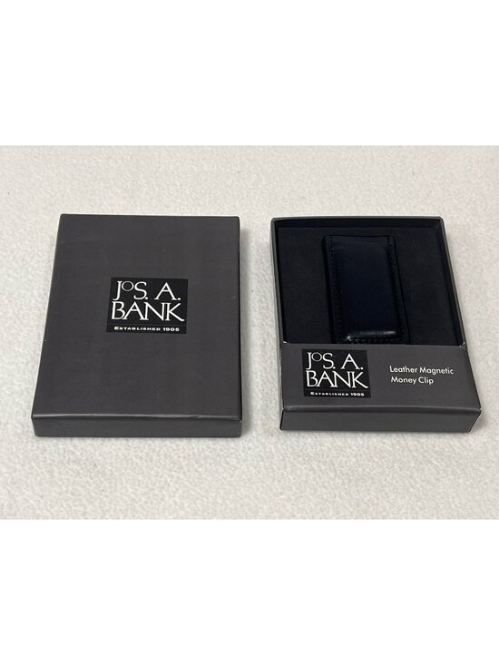 Jos. A. Bank Other - Jos. A. Bank Leather Magnetic Money Clip Black • New with box & tag
